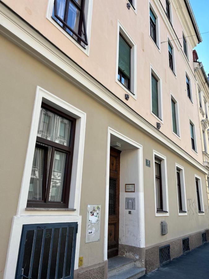 Urban Apartement, Internet, Veranda, Zentrum Грац Экстерьер фото